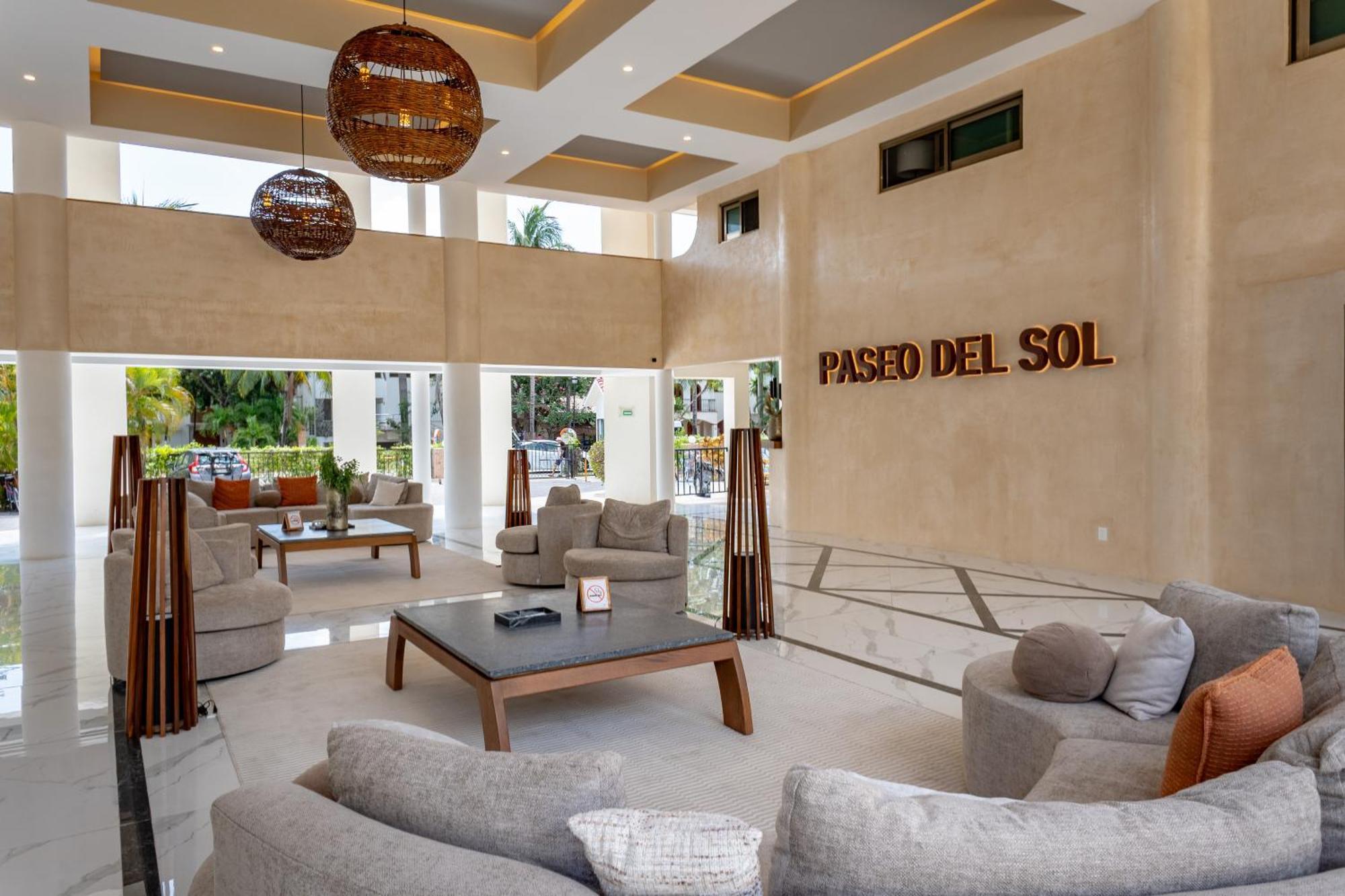 Paseo Del Sol Condohotel By Bvr Playa del Carmen Exterior foto