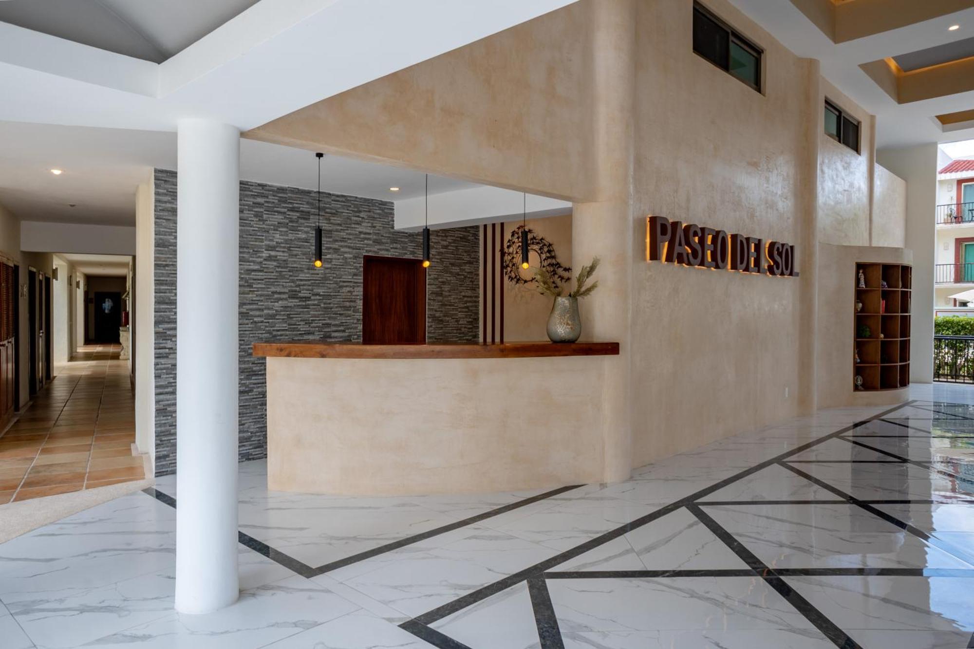 Paseo Del Sol Condohotel By Bvr Playa del Carmen Exterior foto