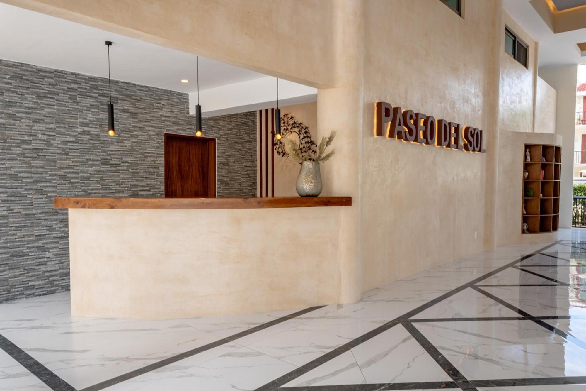 Paseo Del Sol Condohotel By Bvr Playa del Carmen Exterior foto