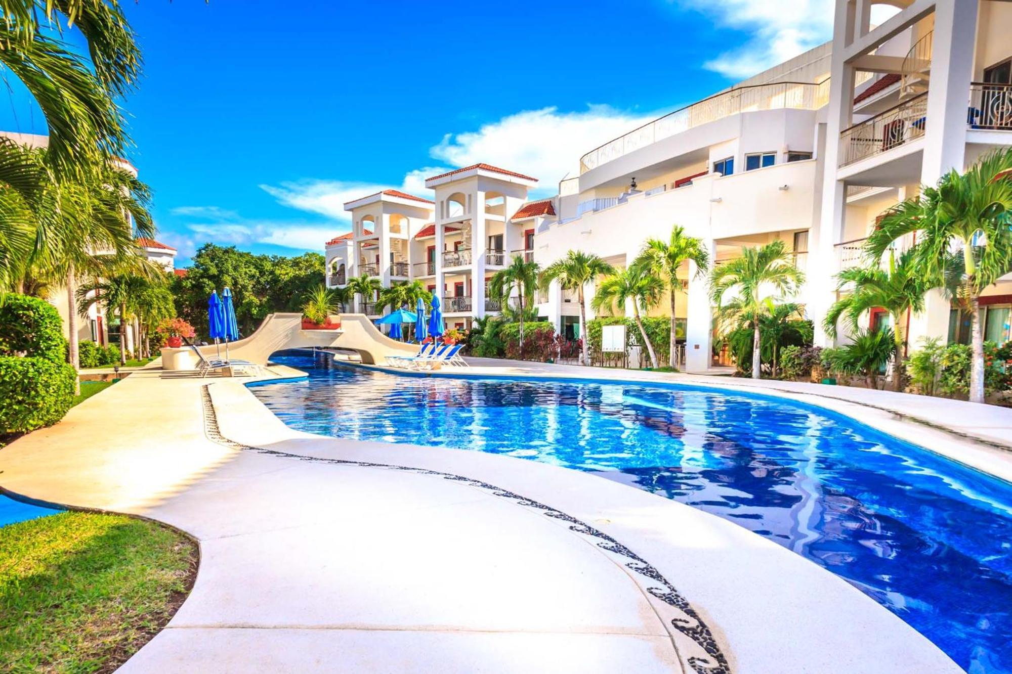 Paseo Del Sol Condohotel By Bvr Playa del Carmen Exterior foto